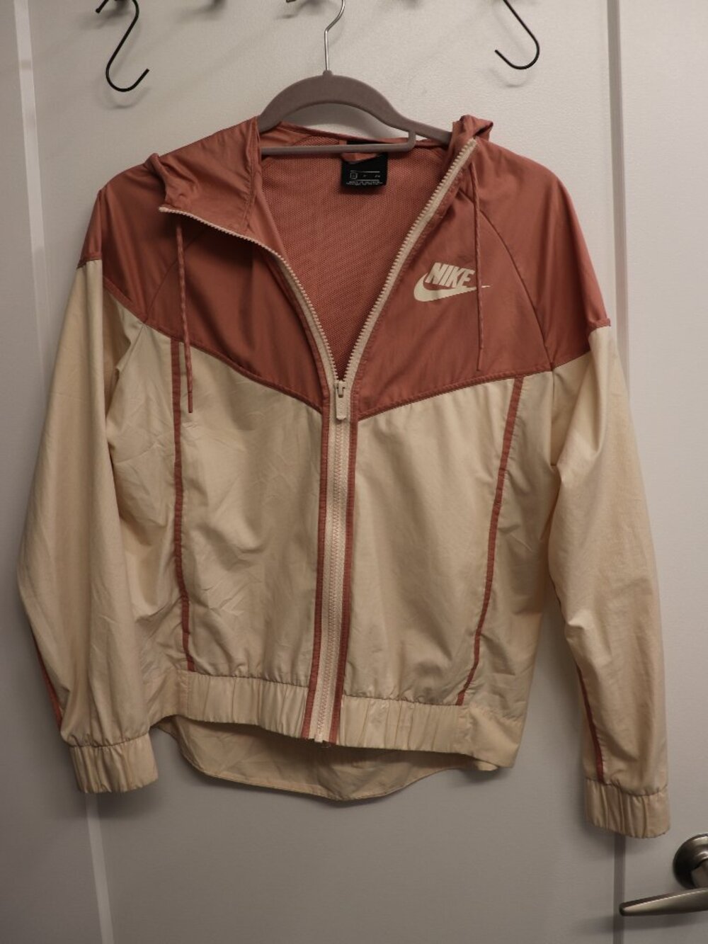 Nike Colorblock Hooded Windbreaker Jacket Pink Cream Size S
